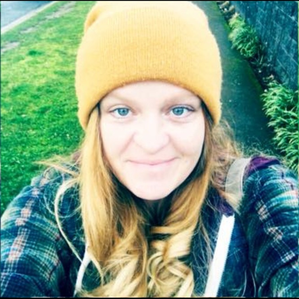 Meet your Posher, Stacy